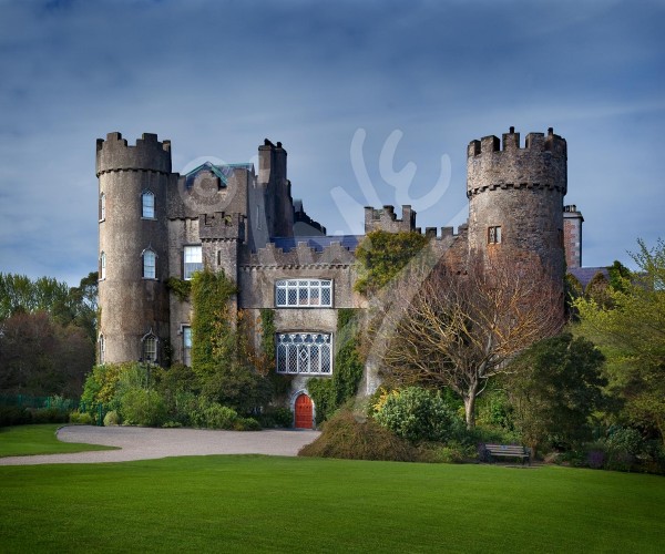 IRELAND Malahide Castle